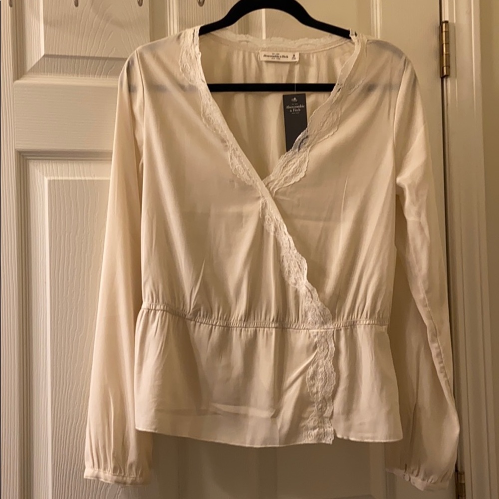 Abercrombie and Fitch long sleeve blouse